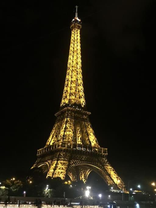 Private Bedrooms Near Eiffel Tower Parijs Buitenkant foto